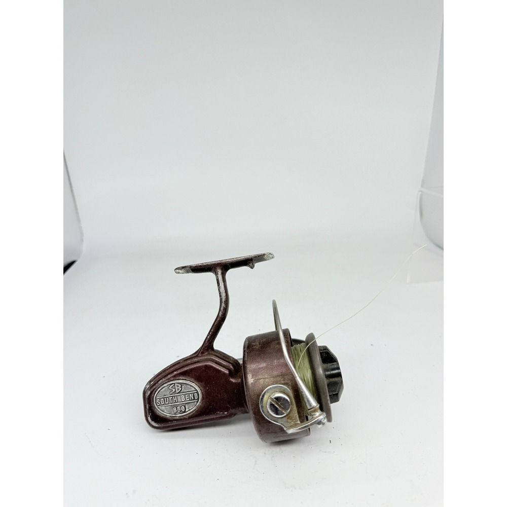 Vintage South Bend 850 Red‎ Fishing Spinning Reel